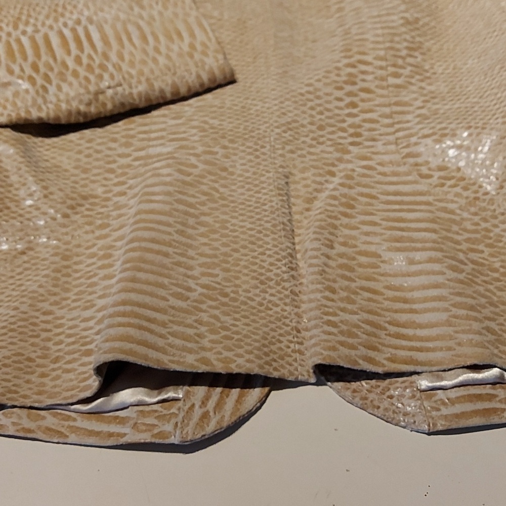 Reptile leather jacket - Picture 7 of 7